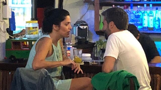 Luana Volnovich junto a Martín Rodríguez, su pareja, en un viaje a México que generó indignación en las redes sociales