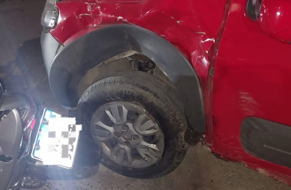 Un adolescente robó una motocicleta, escapó, chocó y murió en Córdoba