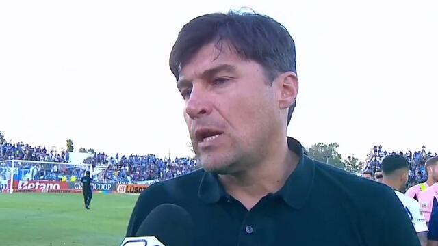 Alexander Medina pide más defensores para Talleres. Y llegaría un par de zagueros (Captura de TV).