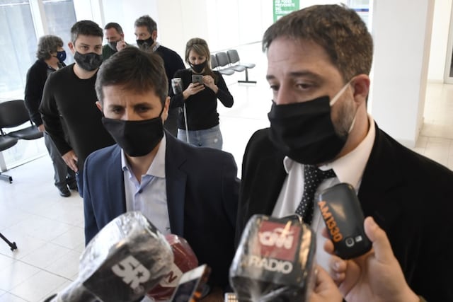 Los fiscales Luis Schiappa Pietra (izquierda) y Matías Edery investigan causas complejas en Rosario. (Juan José García)