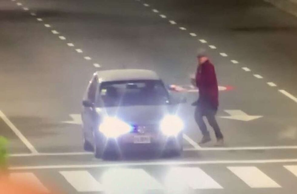 Detuvieron a un policía que golpeó y baleó a un limpiavidrios en plena 9 de Julio