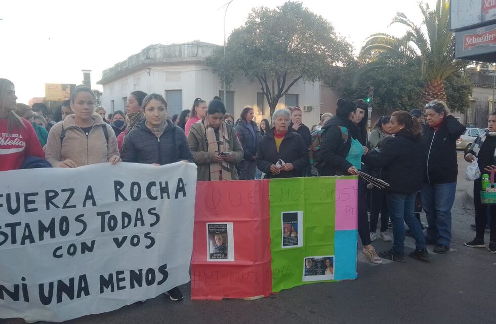 Familiares, amigos de Rocio Barroso marcharon pidiendo justicia