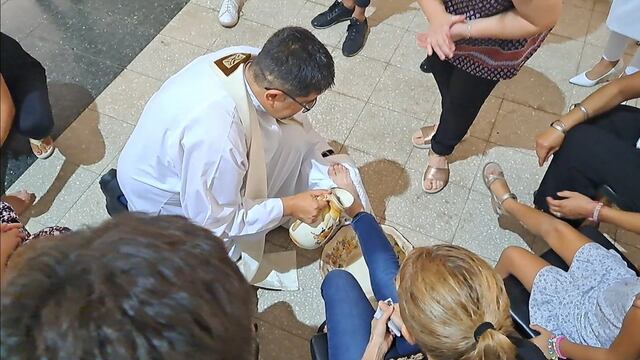 Lavado de pies en la Iglesia Nuestra Señora de la Merced Arroyito