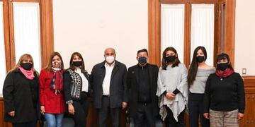 Manzur se reunió con representantes de Lazos de Esperanza.