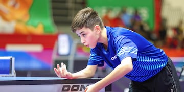 El mendocino Benjamín Archua se consagró campeón del mundo en tenis de mesa, U13 en el circuito WTT Youth Contender Lima 2022.
