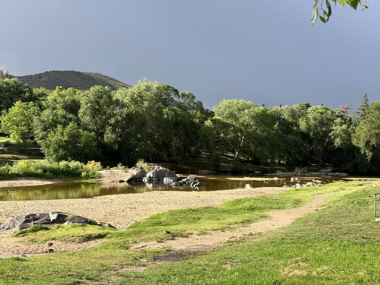 Nueva etapa del Programa Integral de Valorización de la Costa del Río - sector Playas de Oro