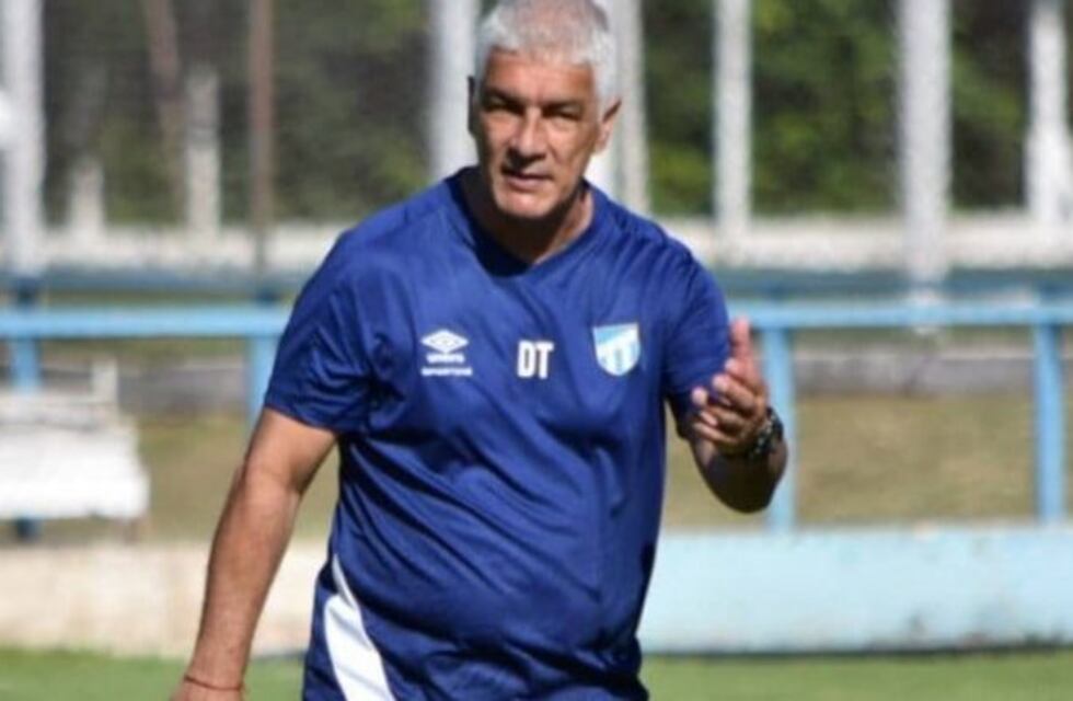 Omar De Felippe: “Necesitábamos sumar de a tres”