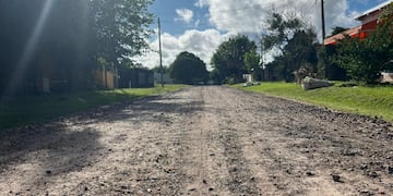 Avanza un plan de bacheo integral para mejorar la red vial de Pueblo Belgrano