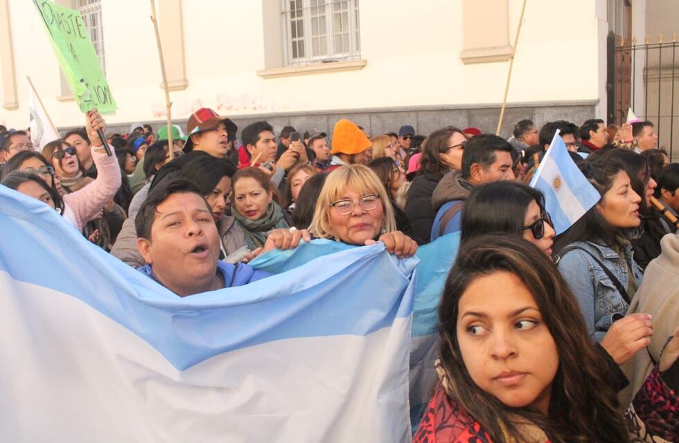 Docentes jujeños se movilizan este jueves para reclamar paritarias