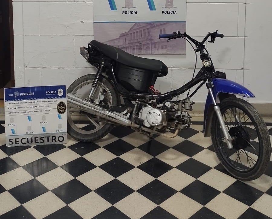 Tres Arroyos: recuperan moto robada en enero de 2024 en Necochea