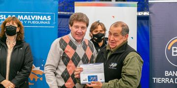 Los Veteranos de la Guerra de Malvinas, de Río Grande, recibieron sus Tarjetas BTF