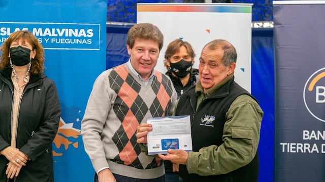 Los Veteranos de la Guerra de Malvinas, de Río Grande, recibieron sus Tarjetas BTF