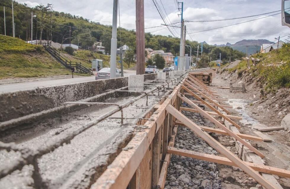 Continúa a buen ritmo la construcción de la bicisenda “Pensar Malvinas”
