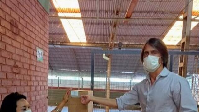 Elecciones 2021: Jorge Lovato emitió su voto en Montecarlo.