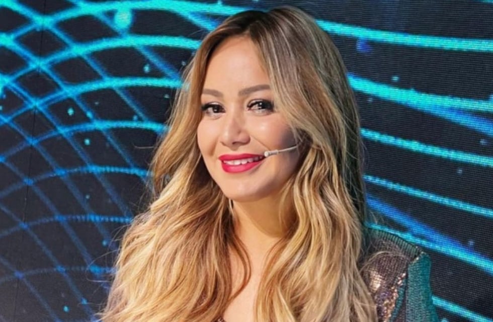 Tiene fragancia cítrica y lo lleva a todas las giras: cuál es y cuánto cuesta el perfume de Karina La Princesita