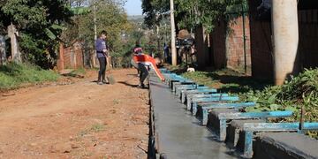 Realizarán obras de cordón cuneta en Puerto Iguazú.