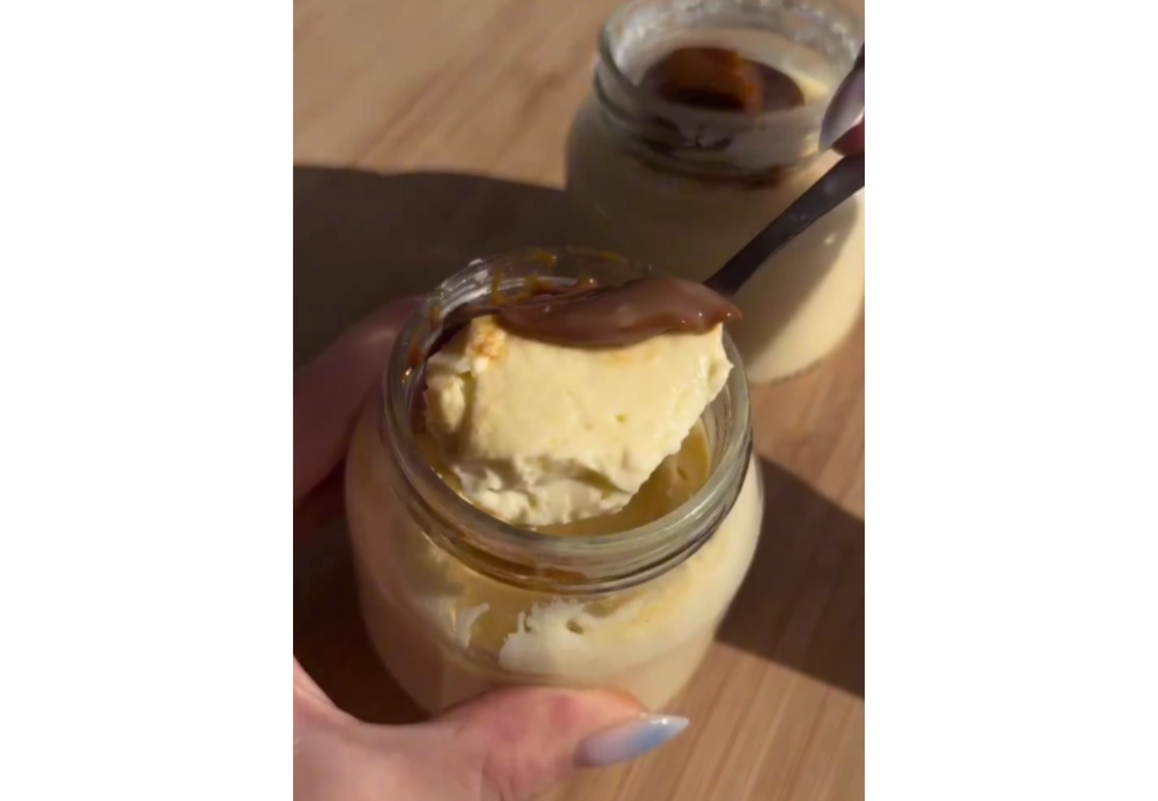 Así de cremoso queda el flan.