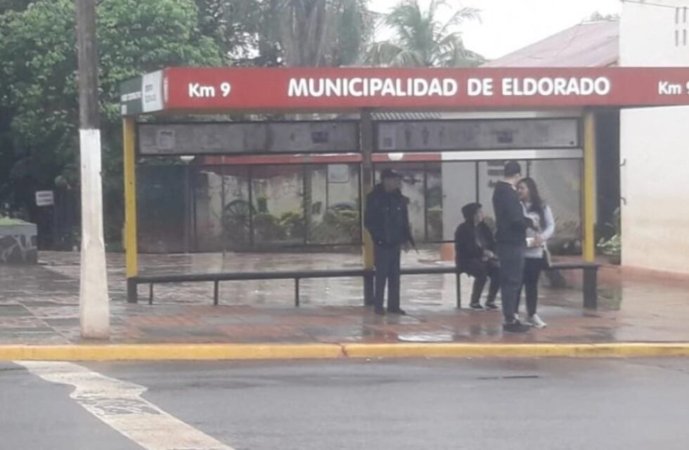 Fuerte impacto del paro de colectivos en Eldorado