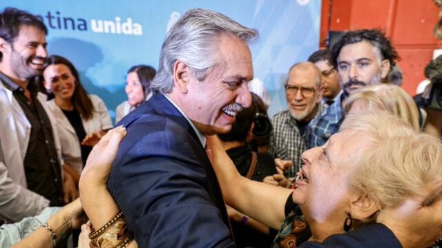 Desde que asumió Alberto Fernández, las jubilaciones cayeron por la inflación.