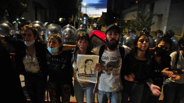 Marcha por Úrsula Bahillo, una de las víctimas que ya había denunciado a su agresor. (Foto: Clarín)