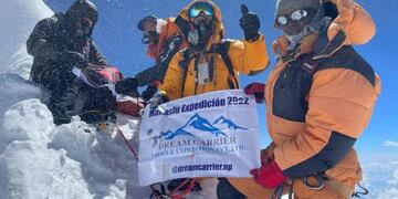 Laura Horta, mendocina que conquistó la octava montaña más alta del Himalaya.