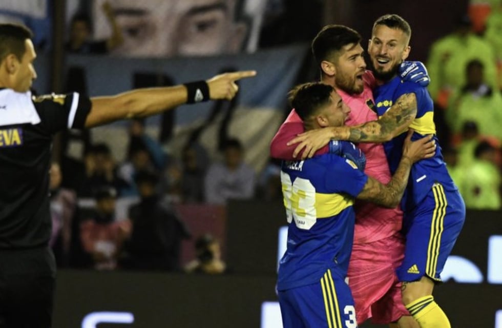 La advertencia de Agustín Rossi a Alan Varela que metió a Boca en la final de la Copa LPF