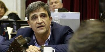 Pablo Yedlin, senador nacional, médico pediatra y sanitarista.