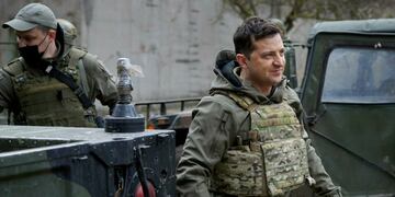 Volodimir Zelenski, presidente de Ucrania, habría sobrevivido a tres intentos de asesinato.