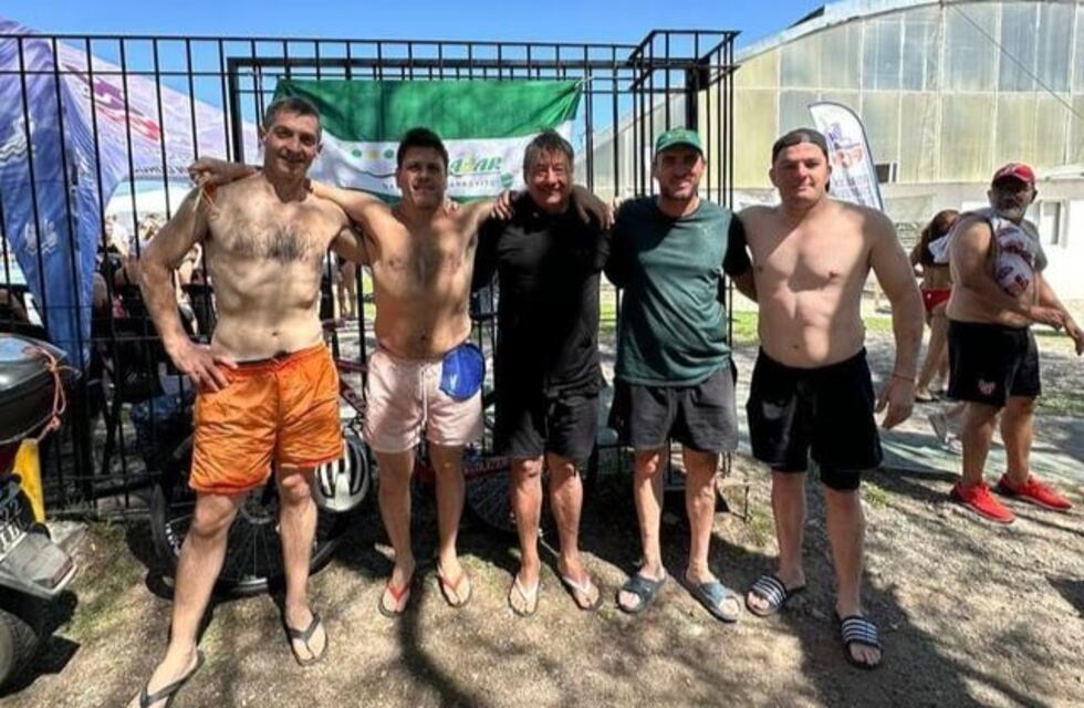 Curvino, Guyón, Cismondi y Romero se llevaron el relevo del 4x50 en el Torneo Master en Córdoba