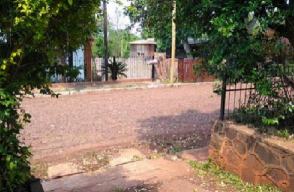 Robaron un portón de una vivienda de Eldorado en pleno mediodía