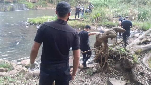 Un individuo falleció tras zambullirse al Salto de Arroyo Alegre en Aristóbulo del Valle.