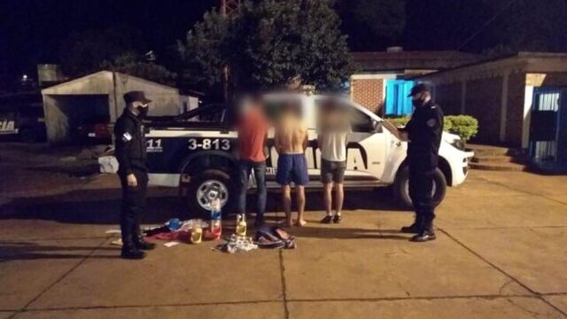 Demoraron a tres jóvenes por el robo de elementos a una escuela en Campo Viera.