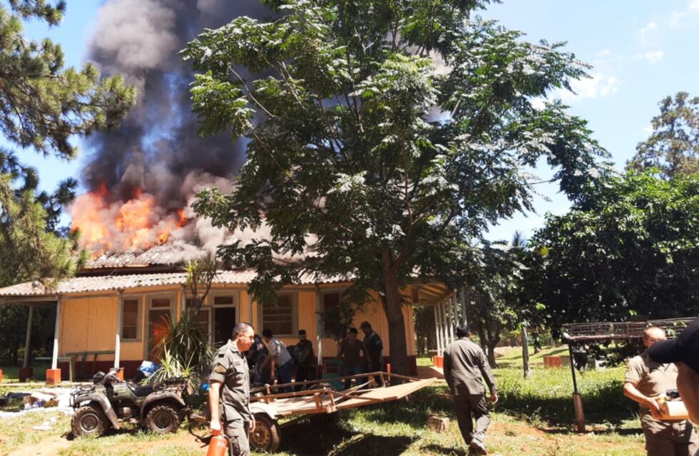 San Ignacio: Investigan un incendio en un depósito de Gendarmería
