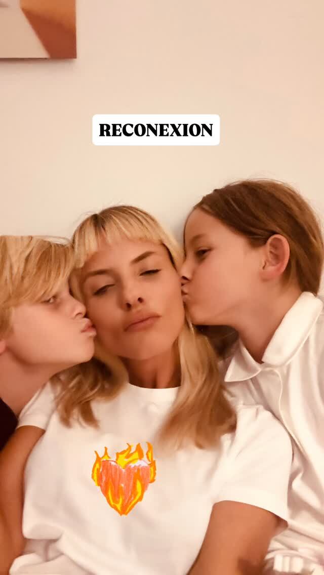 El conmovedor reencuentro de la modelo cordobesa con sus hijos.