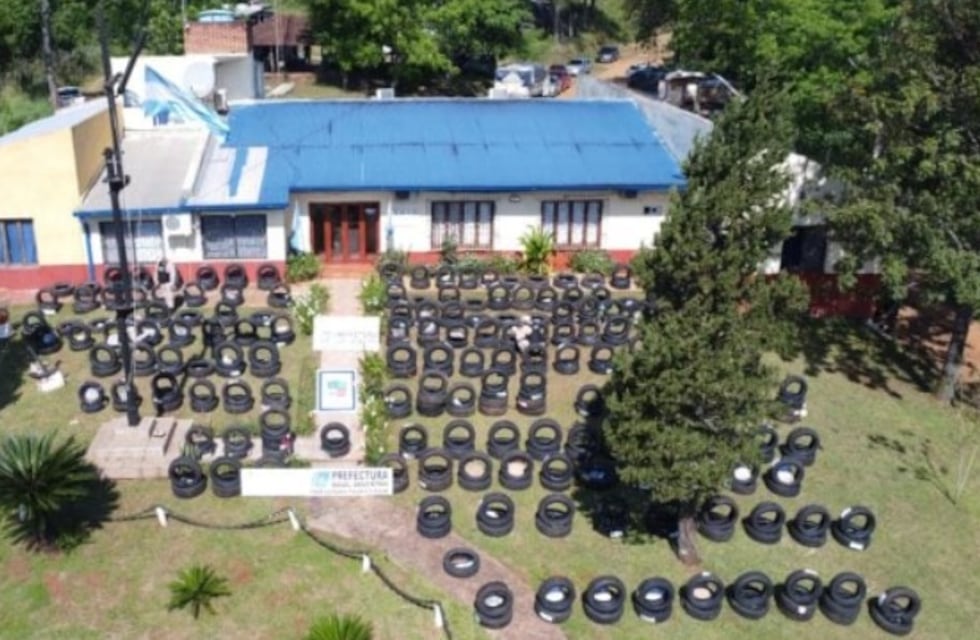 Jardín América: secuestran millonario contrabando de neumáticos