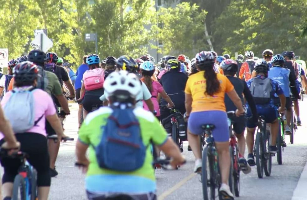 Bicicleteada por el Día Internacional de la eliminación de la “Violencia contra la mujer”