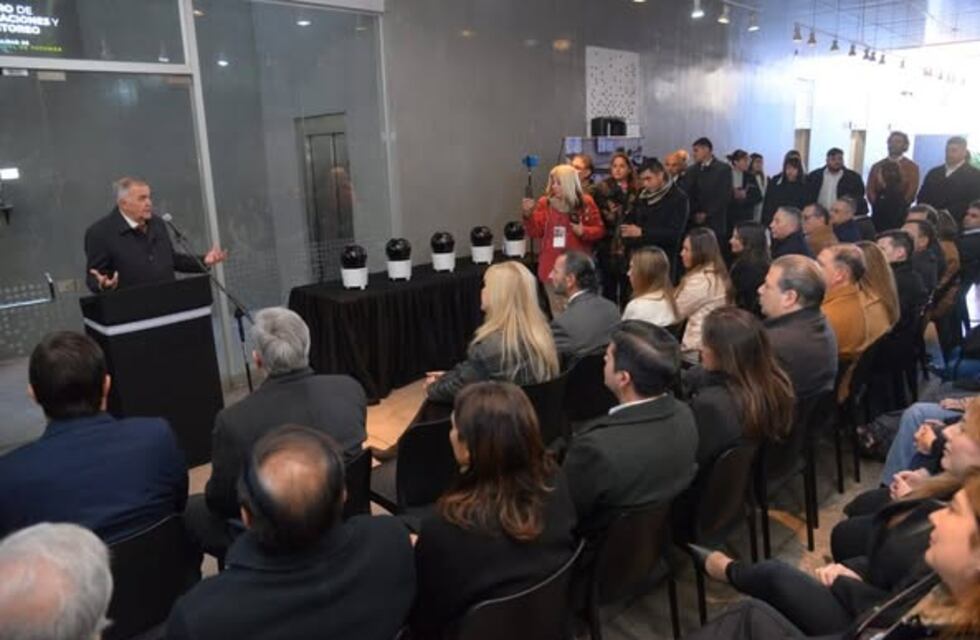 “Ciudad Segura”: 100 nuevas cámaras inteligentes para monitorear la capital tucumana