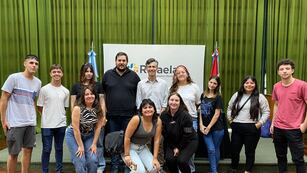 Diez jóvenes comenzarán su práctica laboral en empresas de Rafaela