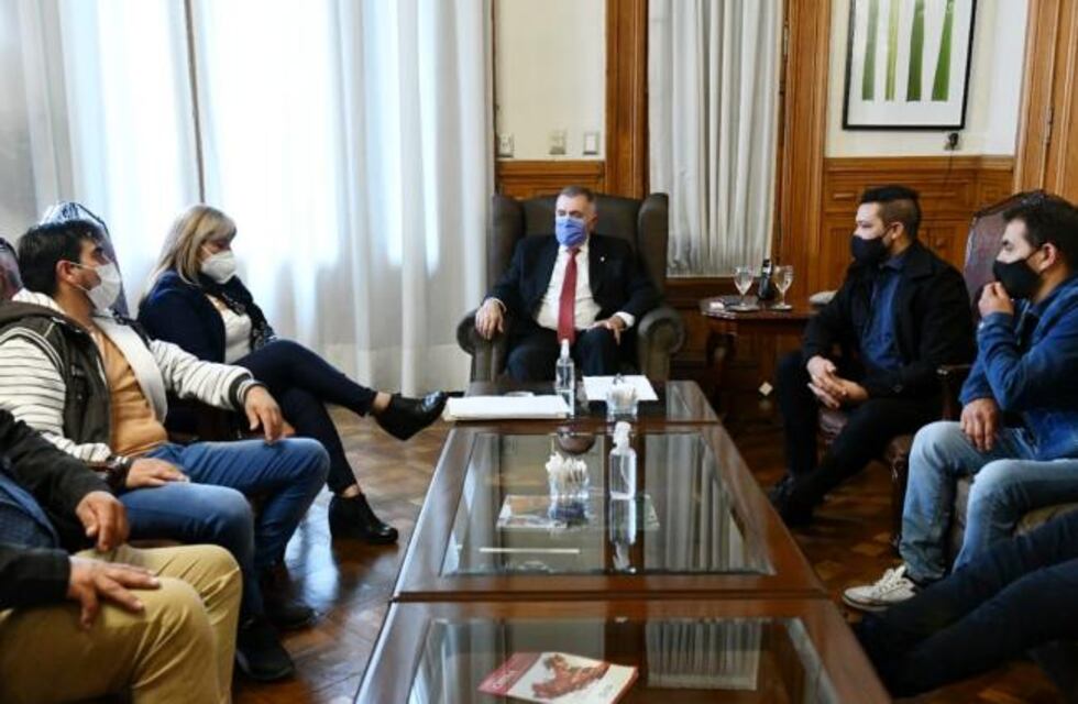 Jaldo recibió a los trabajadores del citrus: reclaman un aumento del valor de la maleta cosechada