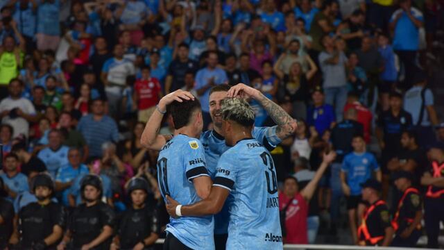 Otro triunfo para el recuerdo de Belgrano sobre River, en su regreso a Primera (La Voz).