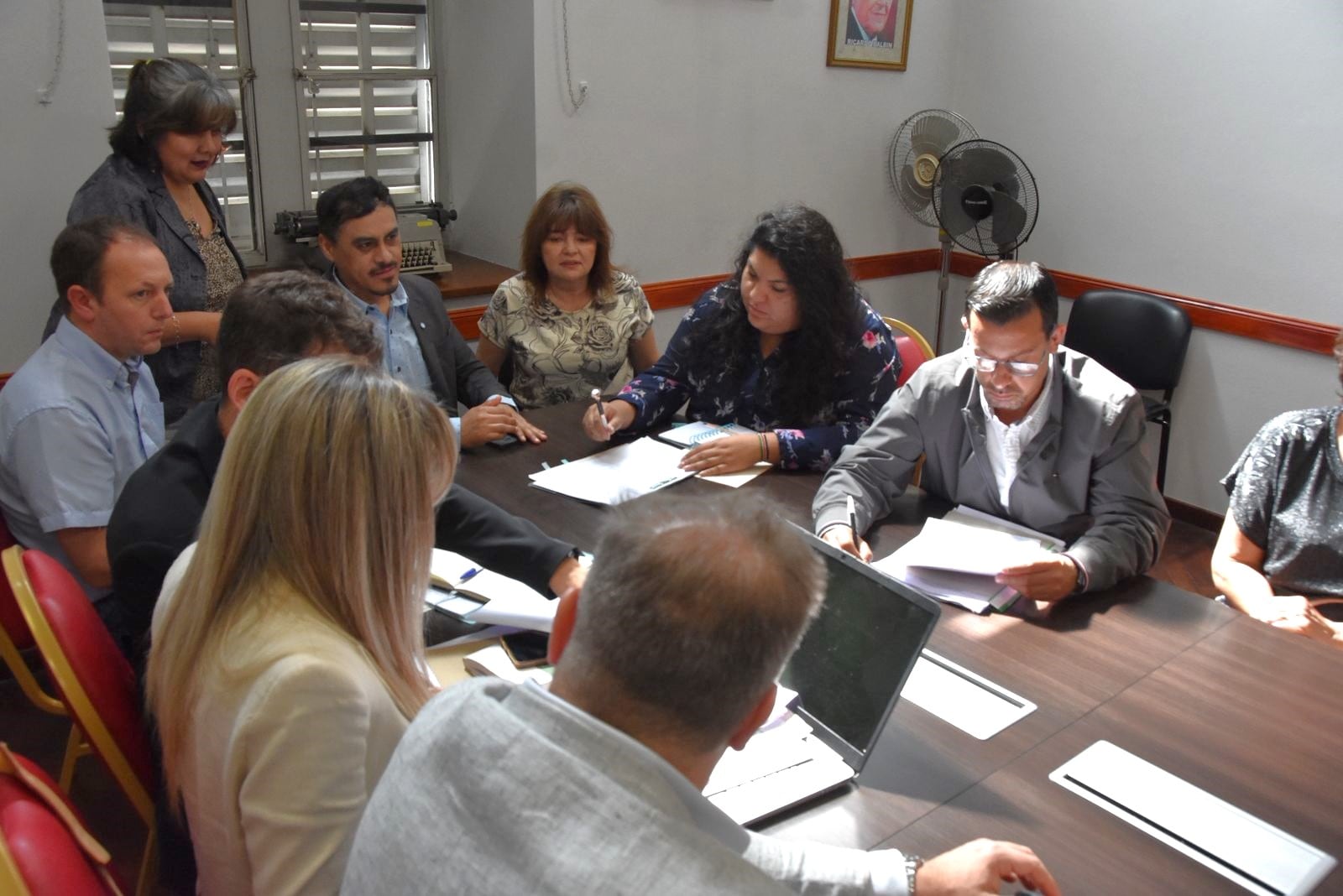 Legisladores de todos los bloques parlamentarios asistieron a la reunión. Desde el oficialismo alientan expectativas de un pronto tratamiento y sanción de la ley de creación del Consejo de la Magistratura y Jury de Enjuiciamiento.