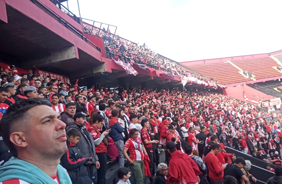 En fotos: Instituto enfrenta a Huracán, por Copa Argentina, con el aliento de más de siete mil hinchas