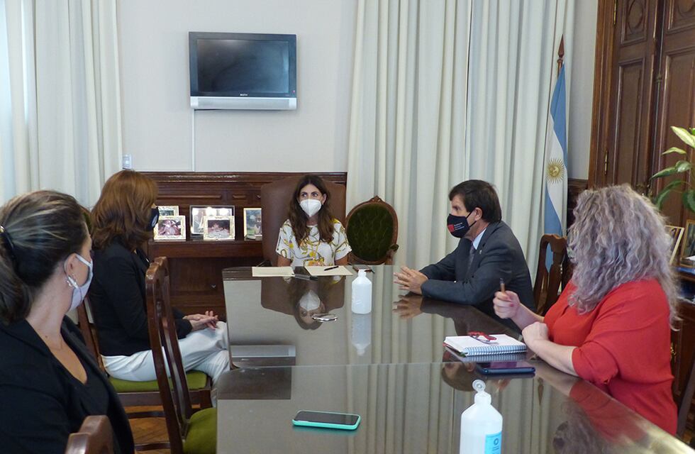 Ley Micaela: capacitarán en Ciencias Económicas de la UNT