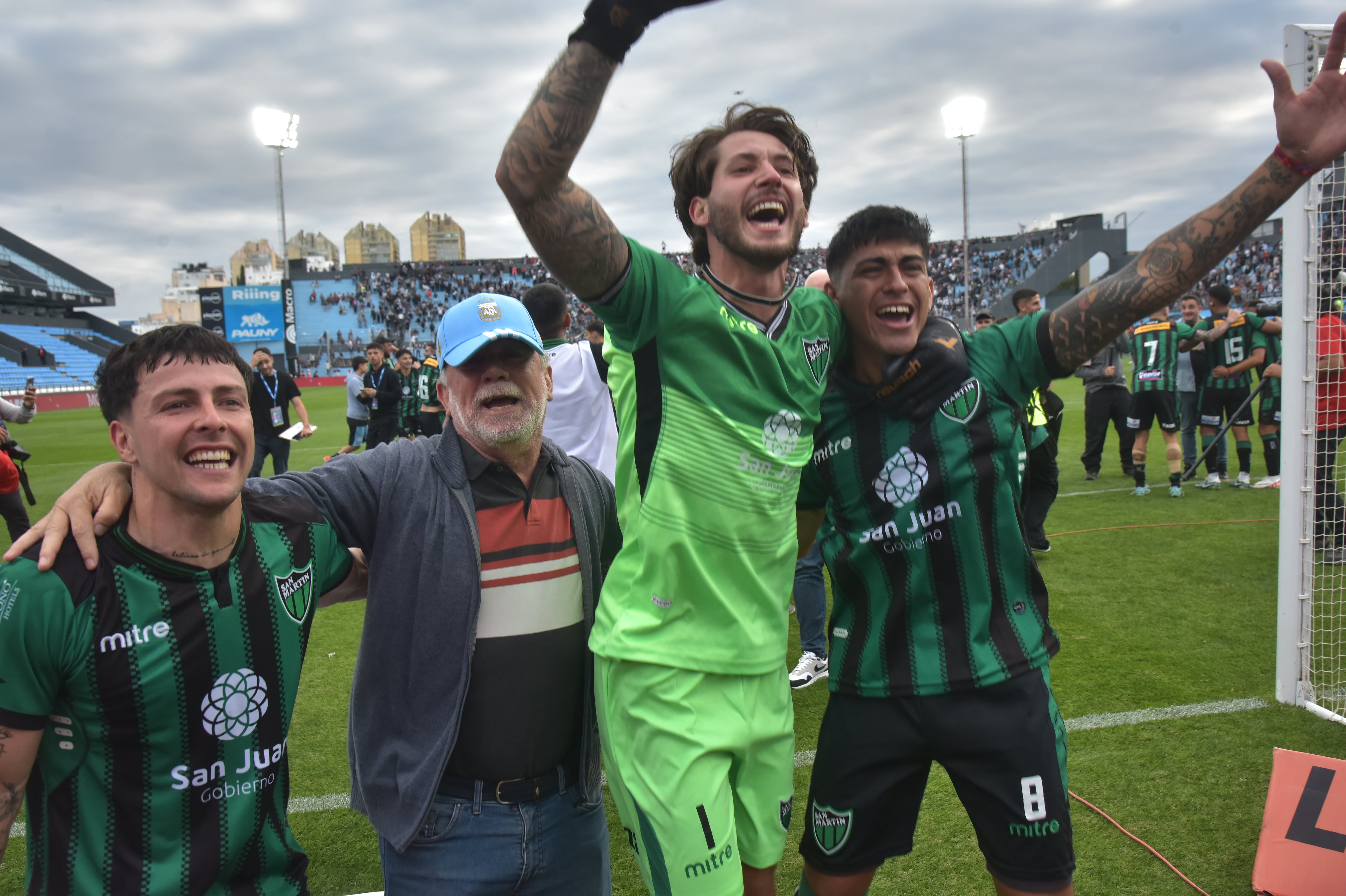 San Martín de San Juan y Gimnasia de Mendoza se enfrentaron en la cancha de Belgrano por la final del Reducido de la Primera Nacional. (Ramiro Pereyra / La Voz)