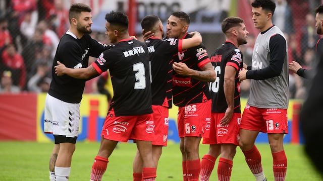 Instituto sigue levantando en la cancha y su buen momento se refleja en la tabla. Ahora, arriesga ante Brown (Foto: José Hernández).
