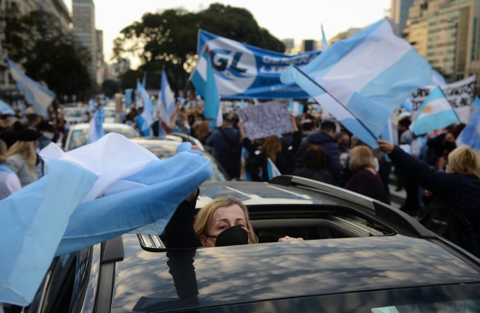Protesta contra el Gobierno en el Obelisco