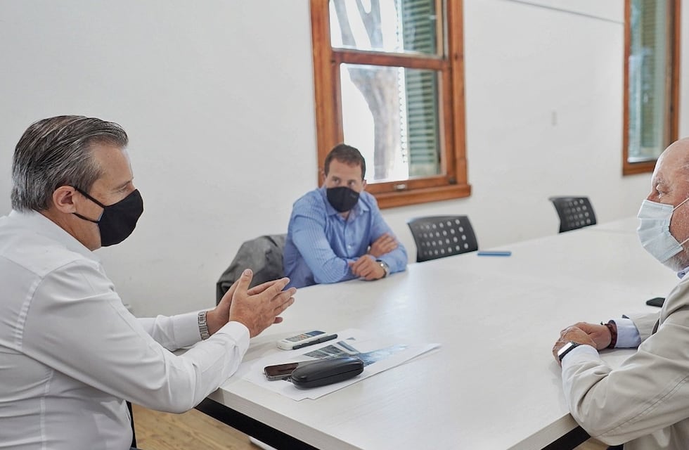 Adán Bahl se reunió con Jorge Busti y hablaron acerca de los comicios legislativos del año próximo
