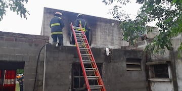 La niña fue encontrada sin vida dentro de una habitación incendiada en Brinkmann.