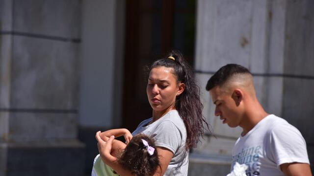 Intenso calor en el centro de la ciudad de Córdoba. (José Hernández / La Voz)