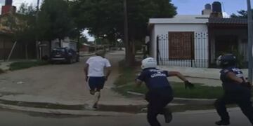 El sujeto se dio a la fuga en Villa Joison.